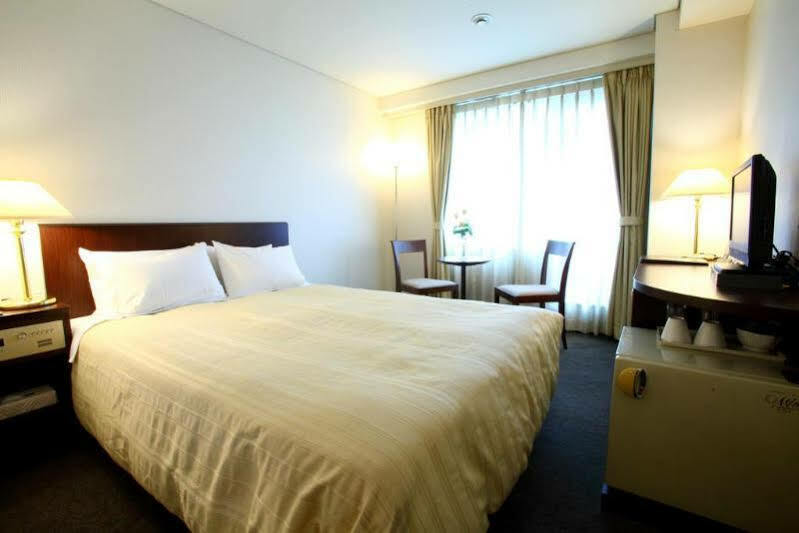 Hotel Yokohama Camelot Japan Exteriér fotografie
